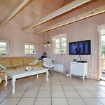 Harestien Vaeggerlose I Ferienhaus Bøtø By