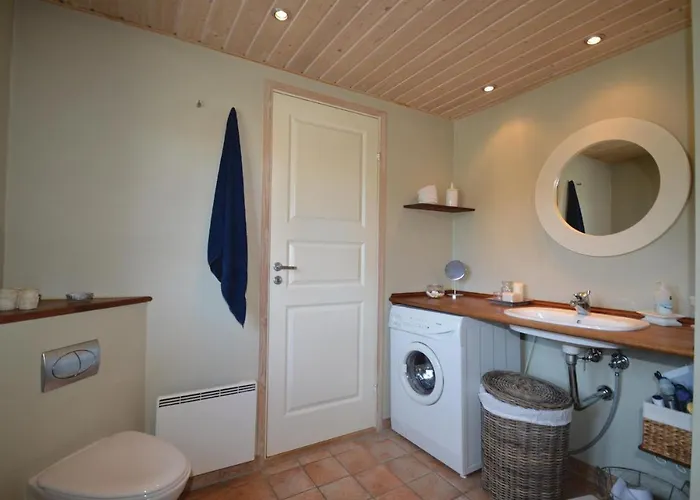 Harestien Vaeggerlose I بيت للعطل *